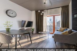Cosy studio apartment in Ridzenes residence, Riga