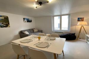 Les Cosy De - Mister charles sous les toits, Place du marché 4* Apartments, Nancy