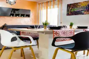 Peter's House 2, Calatabiano