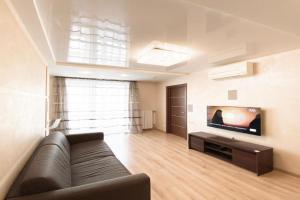 2-bedroom apartment Most City Area, Ekaterynoslav square, Dnipropetrovsk