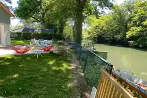 Loire Nature, proche de la ville Guest house, Orleans