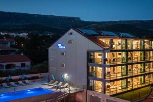 VILLA AQUA - Adults Only, Bol