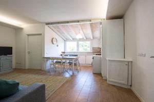 99 Via Esino Apartments, Ancona