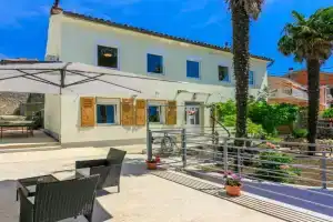Tinac Guest house, Crikvenica