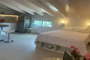 Terpsichore boutique Bright new Sofita studios and appartment, Ypsos