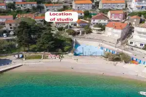 A2-apartment 50m from the beach with the sea view, Korcula