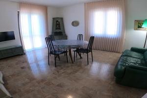 Apartment Superiore a 950 metri dal mare, Albisola Superiore