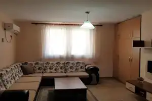 Seaside Nest Apartments, Shengjin