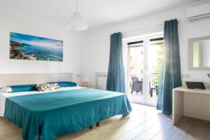 Dreamers' House, Sorrento