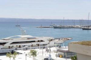 Luxury apartment Eni on the West Coast, Split