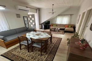 House Stella, Limenaria