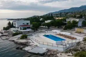 Luxury Villa Solis, Lucco