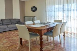 Cinzia's Holiday Home, Desenzano del Garda