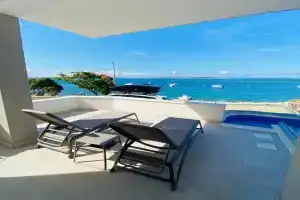 Villa Mondee, Mandre