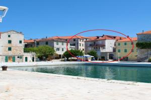 Apartments by the sea, Brac - 18971, Postira