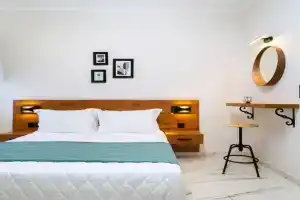 Relax Studios, Limenaria