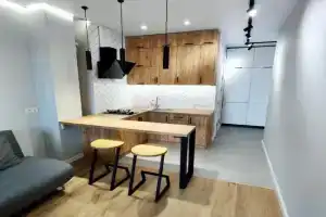 Wood Apartment, Odessa