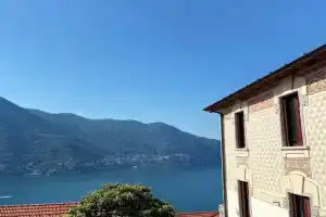 Villa Nova apartment in – Lake Como, Moltrasio