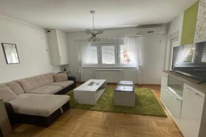 Duga park Apartments, Kraguyevats