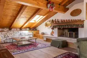 Mansarda Belvedere - panoramica e wellness Apartments, San Vito di Cadore