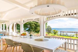 Ostseeresidenz Angelika mit Terrasse und Meerblick Apartments, Sassnitz