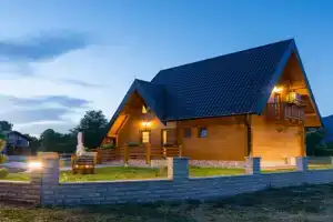 Wood Fairy Guest house, Korenica