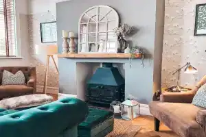 Ty-Fry House, by Solace Stays, Cardiff