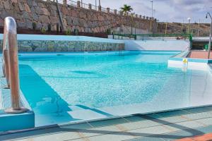 Malibu 2 apartamento con aire acondicionado, campo de tennis y piscina con solarium, Puerto Rico