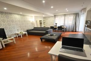 LA SUITE HOME - Central Apartment Deluxe