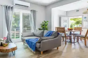 Artemis' Garden Apartments, Skopelos Town