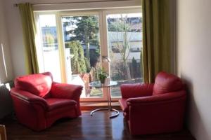 Tanagra- NOCLEGI Guest house, POZNAN