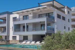 Villa Lovric, Makarska