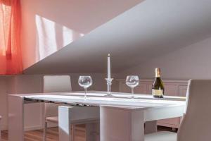 enJoy Home - Mansarda Piccolo Tesoro in centro città Apartments, Padua