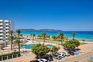 Modern apartment with stunning sea view, Cala Millor