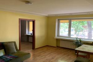 Apartamenti z usima zruchnostyami, Chernovtsy