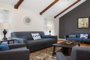 Forest Hills Fresh-Centrally Located, Pets, Wifi Guest house, Montgomery