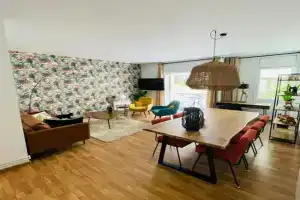 Stunning 2 bedroom Apartment with great design centre beach, Sitges