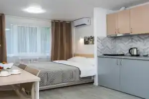 Apartamenti MYFREEDOM poruch iz metro Klovska, Kiev