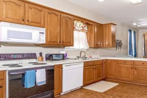 Americana Cottage Closest Historic BnB to Benning, Columbus