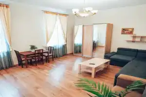 Wonderful flat on city center (10) Apartments, Uzhgorod