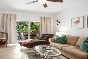 Royal Palm 203 Guest house, Marco