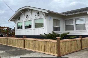 Oasis By the Sea Guest house, Seaside
