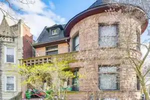 Victorian Mansion in Garfield Park Guest house, Chicago