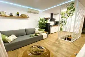 Suite con Cueva Romana/Roman Cave * Early Check-in Apartments, Toledo