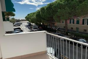 Casa Bianca 2 - confortevole in centro a, Moneglia