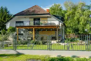 Apartment Erika by Interhome, Balatonszarszo