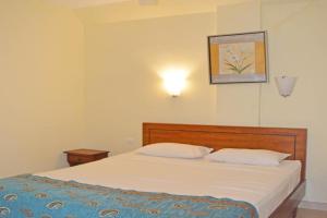 Maurer Loisirs Ltee Apartments, Trou aux Biches