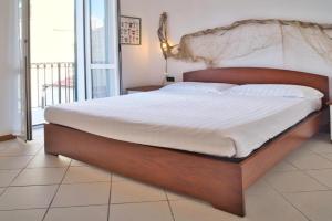 Medusa Apartment - Bilocale Centro, Finale Ligure