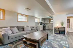 Charming and cozy downtown 1 bedroom condo Walk to dinner and drinks, Bozeman