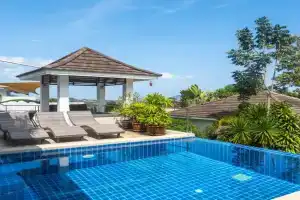 Baan Iris 2BR - Private Pool & Sunrise Deck Villa, Bophut